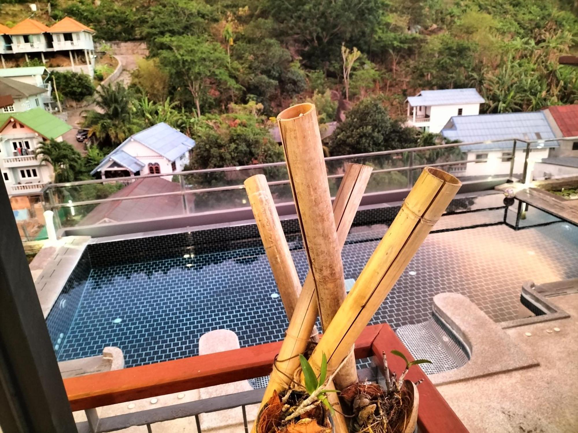 กะตะบีชสตูดิโอ Hotel หาดกะตะ ภายนอก รูปภาพ