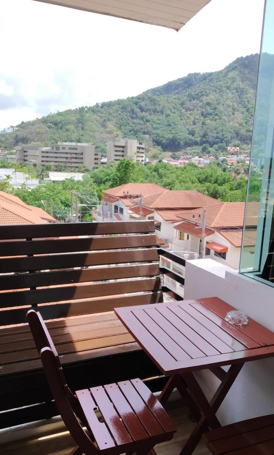 กะตะบีชสตูดิโอ Hotel หาดกะตะ ภายนอก รูปภาพ